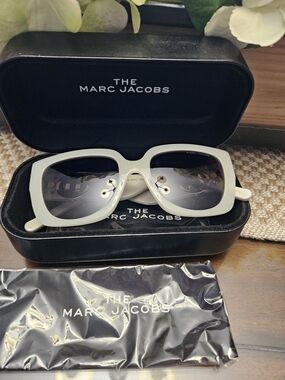 Marc Jacobs White Sunglasses with Gold Logo Accent